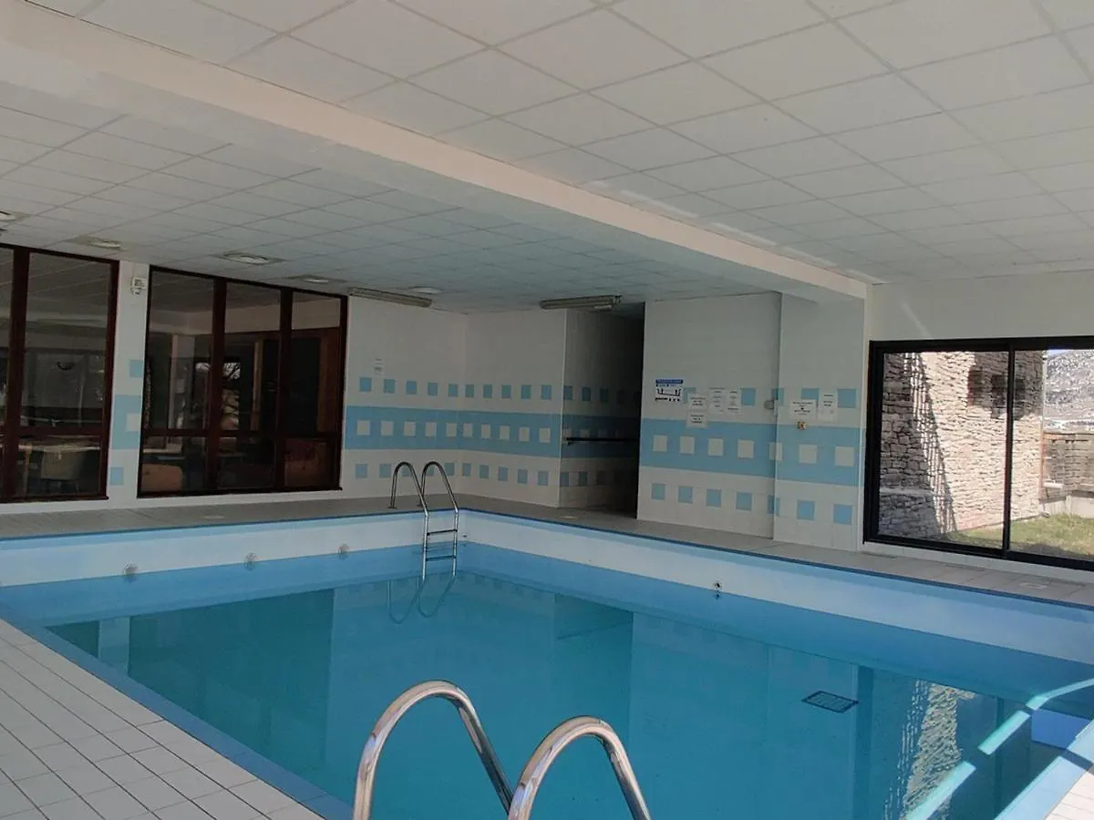 SuperDevoluy Chalet Spacieux 4 Pieces - 9 Pers, Balcon, Cuisine Equipee, Animaux Ok - Fr-1-504-644 0*,  צרפת