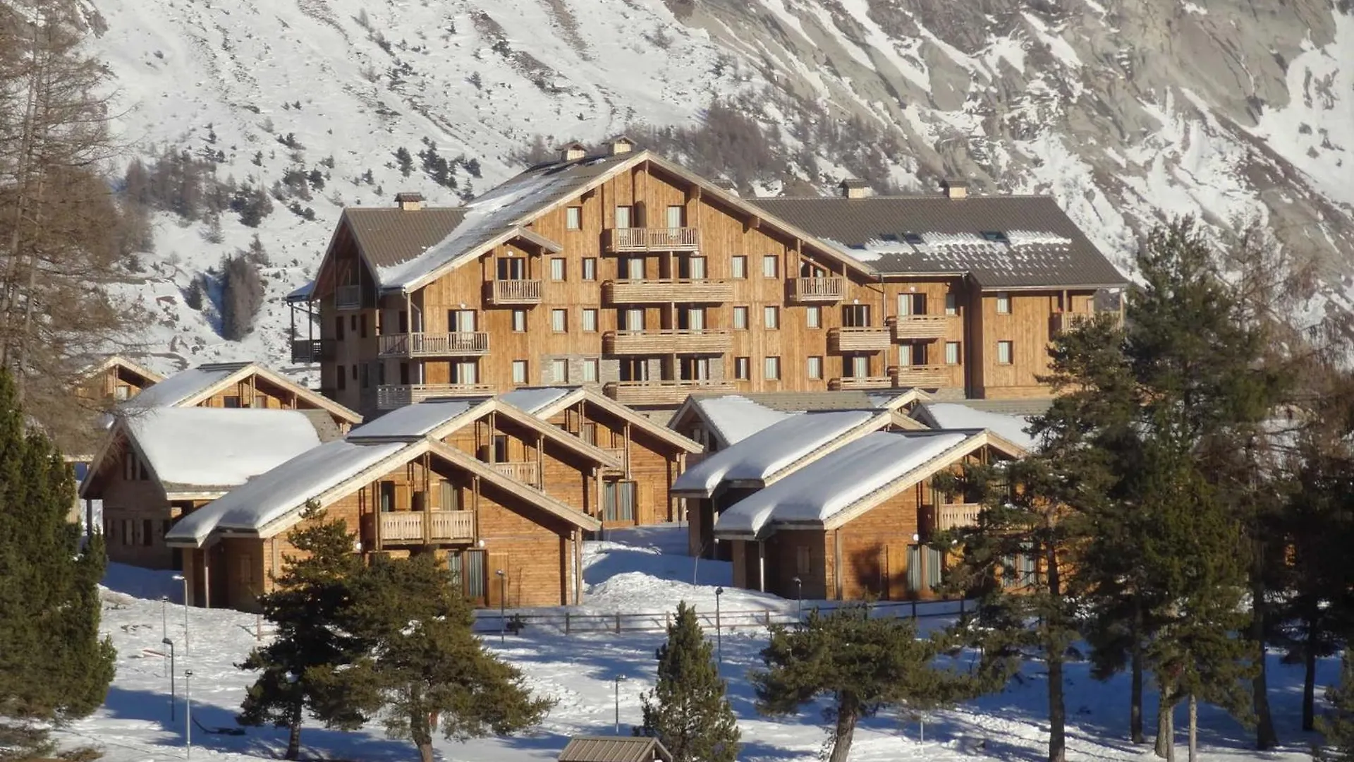 SuperDevoluy Chalet Spacieux 4 Pieces - 9 Pers, Balcon, Cuisine Equipee, Animaux Ok - Fr-1-504-644